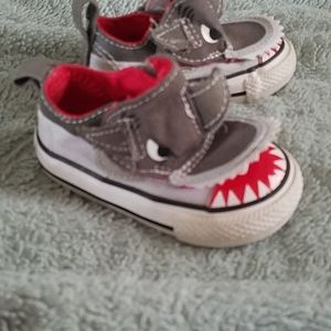 Converse shark shoes infant sz.3